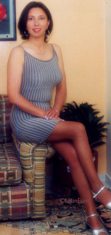 Date this fun Colombia girl Luz from Bogota C9770