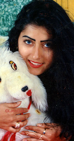 Date this pretty Colombia girl Angela from Cucuta C9895