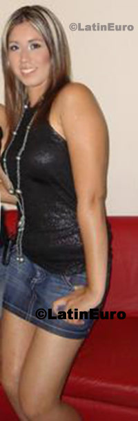 Date this nice looking Mexico girl Pily from Torremolinos N-1248