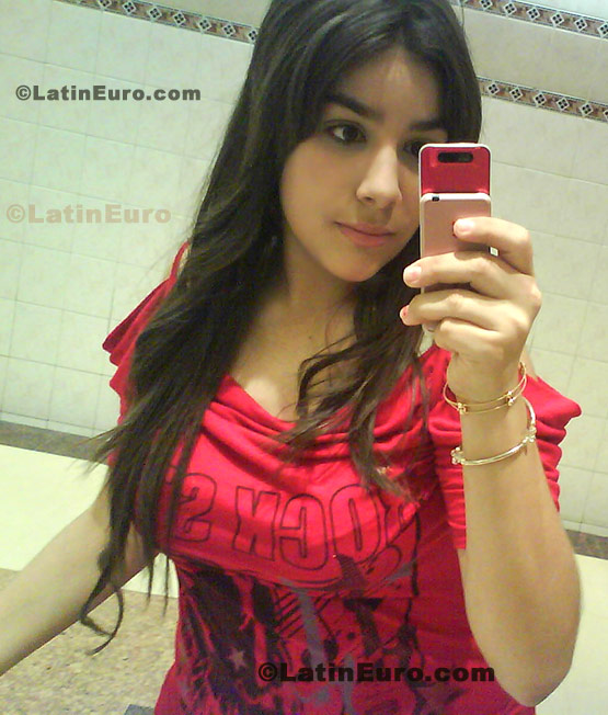 Date this delightful Mexico girl Veronica from Culiacan N-1392