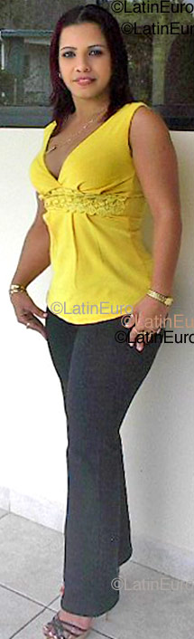 Date this sensual Panama girl Ericka from  N-224