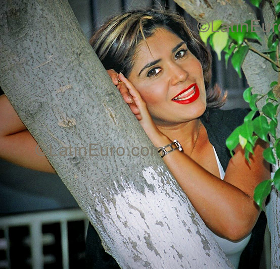 Date this delightful Mexico girl Nancy- from  N-275