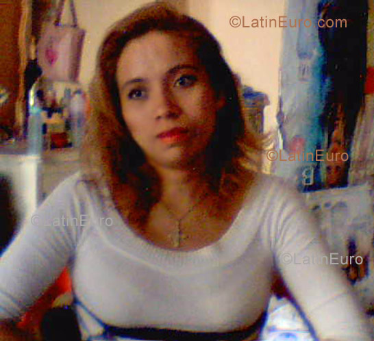 Date this stunning Mexico girl Akasha from  N-305