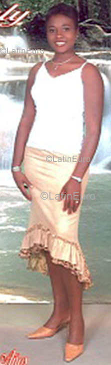Date this tall Dominican Republic girl Yuly from  N-325