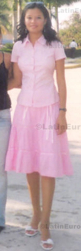 Date this foxy Mexico girl Viviana from Petatlan N-657