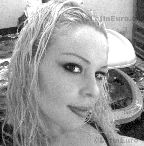 Date this attractive Mexico girl Juisleiri from Cihuatlan N-931