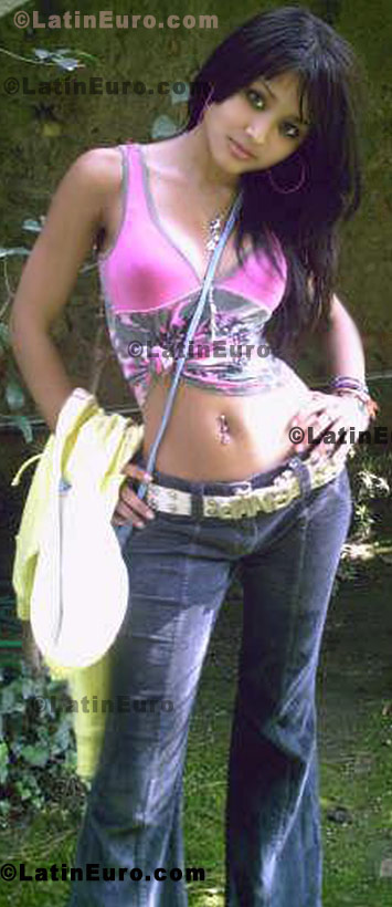 Date this cute Any Country girl Brishet from Lima N-988
