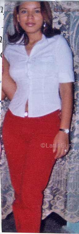 Date this tall Honduras girl Fanny from San Pedro Sula N1041