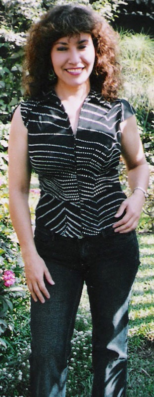 Date this gorgeous Peru girl Carmen from Ica N1473