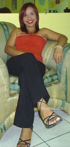 Date this pretty Honduras girl Paola from San Pedro Sula N1625