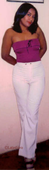 Date this delightful Dominican Republic girl Maria from San Pedro de Macoris N1654