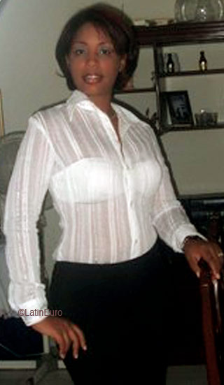 Date this delightful Dominican Republic girl Bertha from  N1659