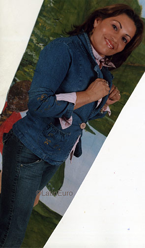 Date this nice looking Venezuela girl Zoraya from  N1709