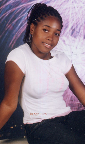 Date this tall Jamaica girl N2257 from Montego Bay N2257