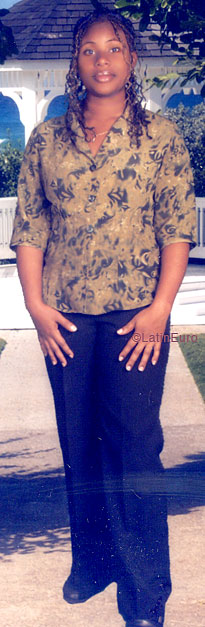 Date this tall Jamaica girl Nasheewi from Kingston N2288