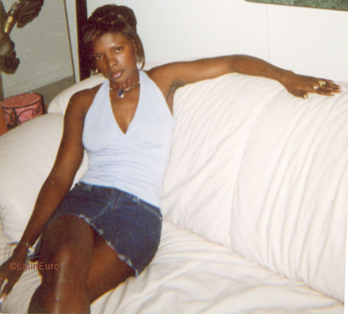 Date this young Any Country girl Gail from  N2348
