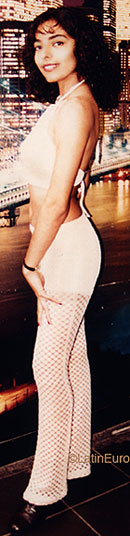 Date this gorgeous Honduras girl Delmy from La Ceiba N2450