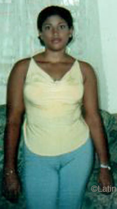 Date this cute Dominican Republic girl Canel from Santo Domingo N138