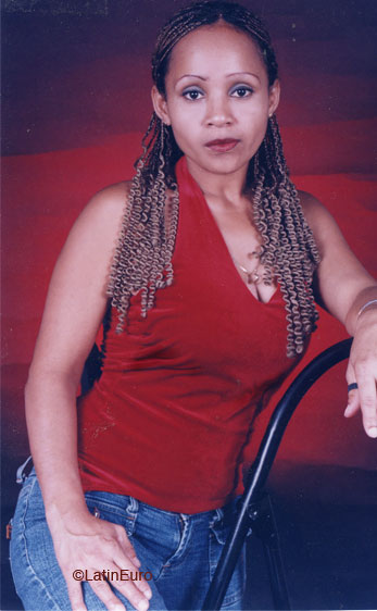 Date this sensual Honduras girl Maria from La Ceiba N2529