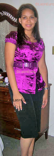 Date this young Any Country girl Estivalys from  N255