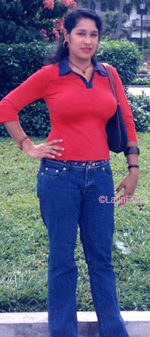 Date this hot Panama girl Maria from  N2629
