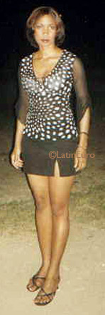 Date this sensual Any Country girl Rosy from  N3226