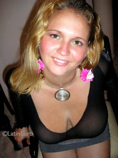 Date this good-looking Dominican Republic girl Daisy from Santiago N3364