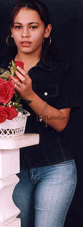 Date this stunning Honduras girl Iris from Tegucigalpa N3423