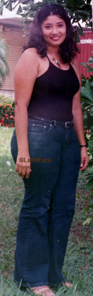 Date this happy Honduras girl Dania from  N3459