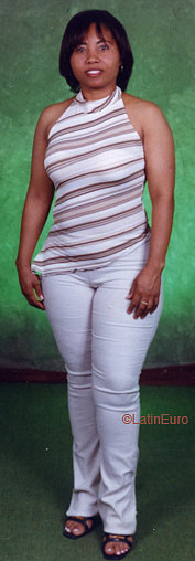Date this sultry Dominican Republic girl Rosely from Santiago N3482