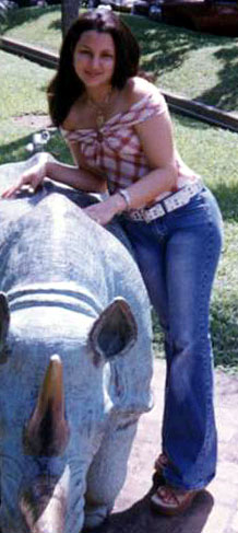 Date this funny Honduras girl Luz from La Ceiba N3562