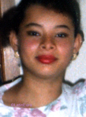 Date this georgeous Honduras girl Claris from  N3566