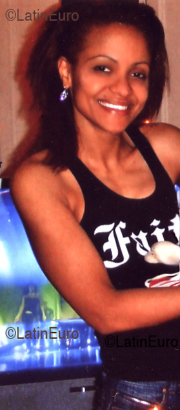Date this exotic France girl Juliette from  N573