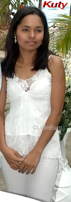 Date this beautiful Any Country girl Kuty from  N966