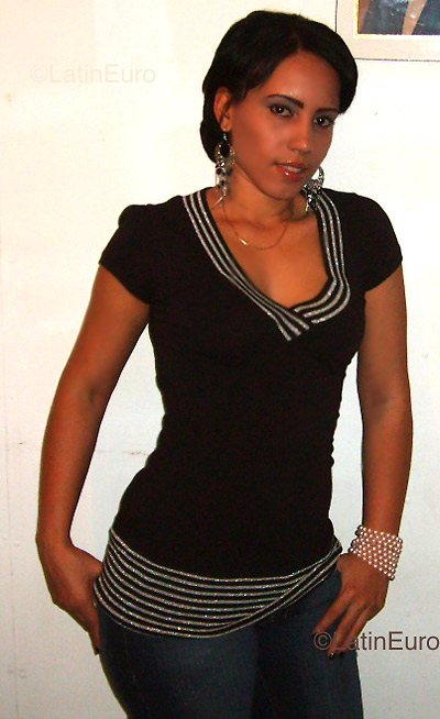Date this passionate Dominican Republic girl Celeste from Maria Trinidad Sanchez N995
