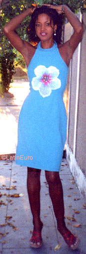 Date this foxy Brazil girl Marines from RIO DE JANEIRO B8065