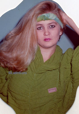 Date this fun Brazil girl Onice from IJUI B8111