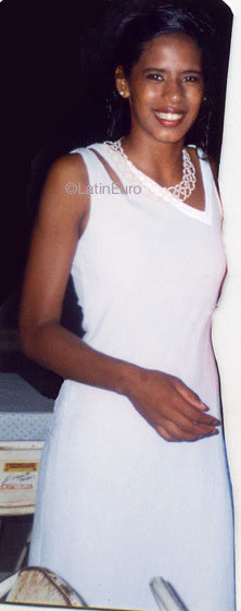 Date this sultry Brazil girl Cindreia from PEDRA PRETA B8390