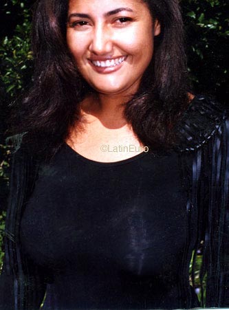 Date this beautiful Brazil girl Rosiclaudia from JOAO PESSOA B8498