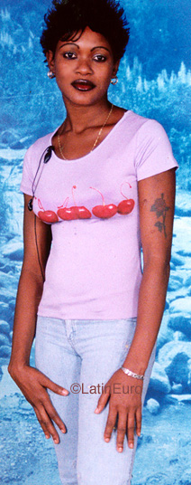 Date this foxy Jamaica girl Cordell from  N3828