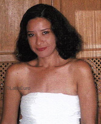 Date this athletic Brazil girl Norma from SALVADOR B9511
