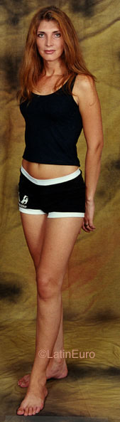 Date this good-looking Brazil girl Amanda from BLUMENAU B9382
