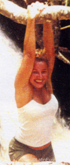 Date this hot Brazil girl Maria from FORTALEZA B9024