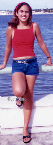 Date this sensual Brazil girl Maria from  B8925