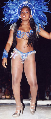 Date this hot Brazil girl Vanessa from RIO DE JANEIRO B8997