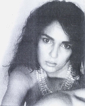 Date this beautiful Brazil girl Antonieta from RECIFE B8926