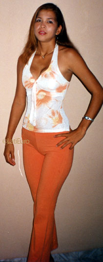 Date this athletic Brazil girl Lilian from CASTANHAL B8845