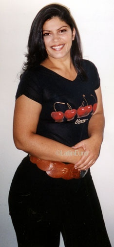 Date this happy Brazil girl Maria from SAO JOSE DOS CAMPOS B8791