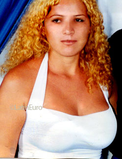 Date this tall Brazil girl Tania from CUIABA B8826