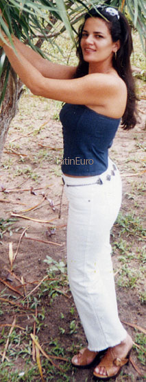 Date this cute Brazil girl Veronica from VILA VELHA B8796